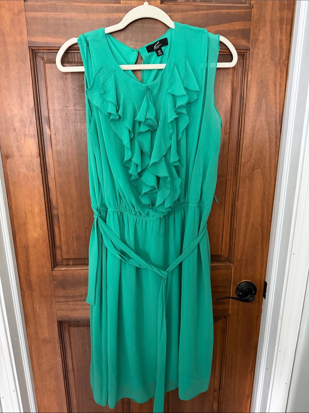 GNW Green Sleeveless Ruffle Front Tie-Waist Dress